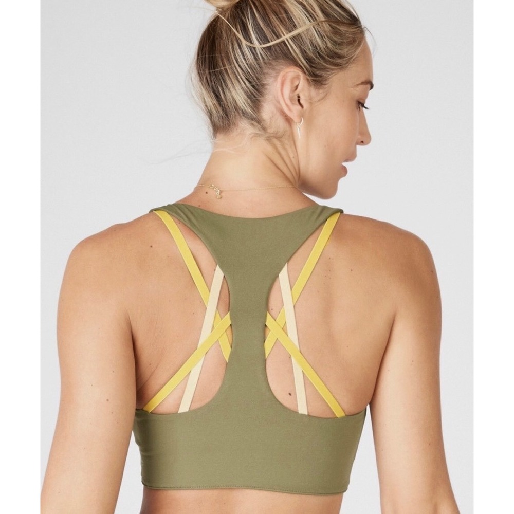 Fabletics KesslerBoost High Impact Sports Bra Large